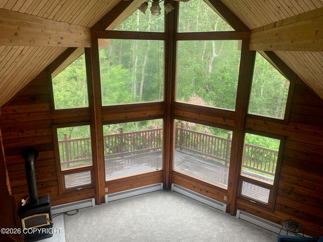 7655 E Woodview Way, Palmer, AK 99645