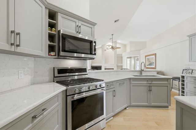 192 SAGE CIRCLE, Crystal Beach, FL 34681