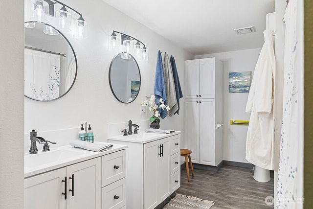 7755 Cabrini Drive SE, Port Orchard, WA 98367
