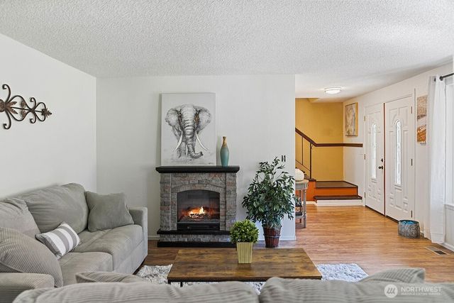 7755 Cabrini Drive SE, Port Orchard, WA 98367