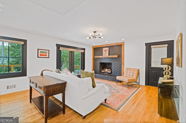 264 Devonwood Dr Drive, Sandy Springs, GA 30328