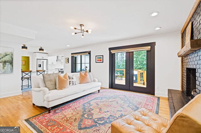 264 Devonwood Dr Drive, Sandy Springs, GA 30328