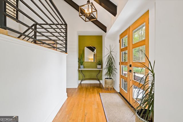 264 Devonwood Dr Drive, Sandy Springs, GA 30328