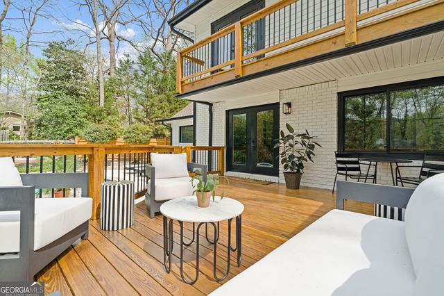 264 Devonwood Dr Drive, Sandy Springs, GA 30328