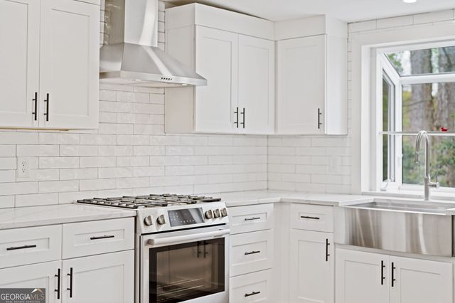 264 Devonwood Dr Drive, Sandy Springs, GA 30328