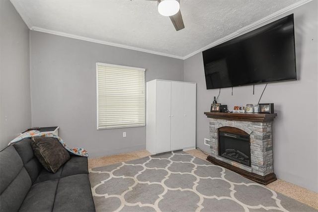 207 bowen Street, Linwood, KS 66052