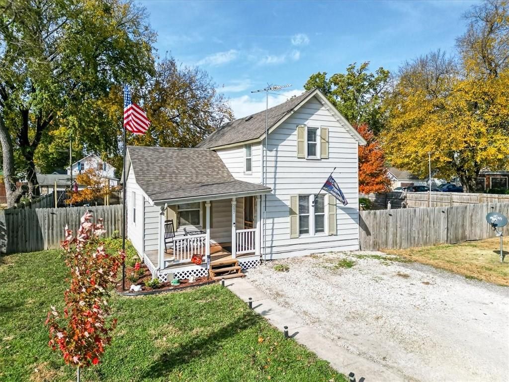 207 bowen Street, Linwood, KS 66052