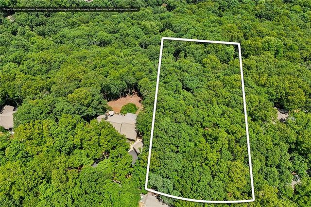 208 Columbine Drive, Big Canoe, GA 30143