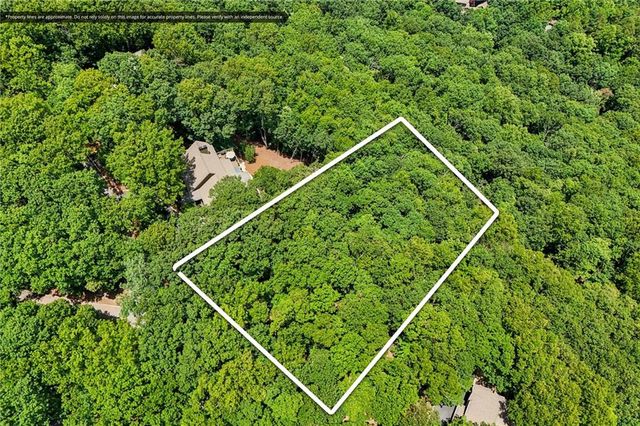 208 Columbine Drive, Big Canoe, GA 30143