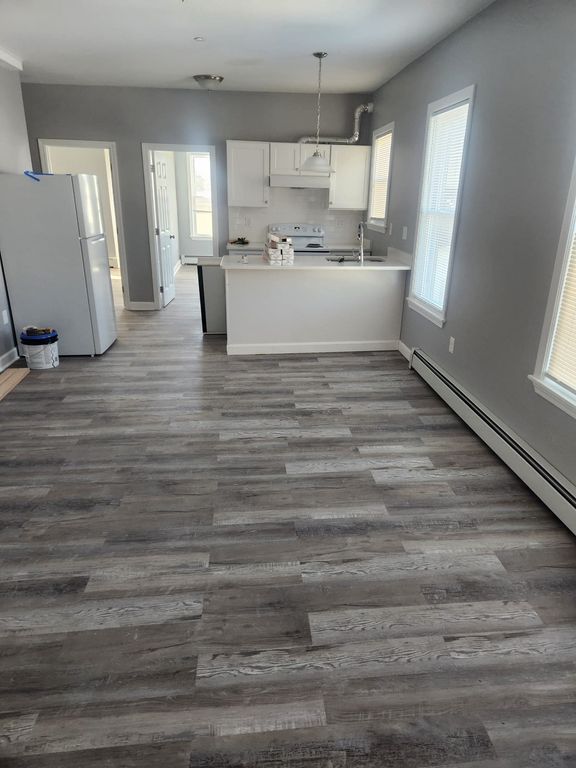 104 Concord St 1, Lowell, MA 01852