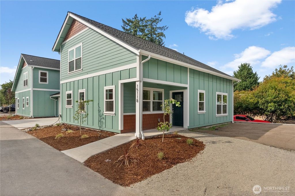 15118 88th Avenue Ct SW, Lakewood, WA 98498