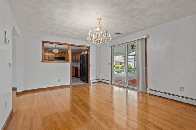 190 Curran Road, Cumberland, RI 02864