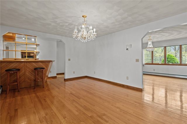 190 Curran Road, Cumberland, RI 02864