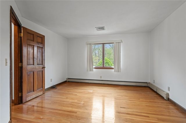 190 Curran Road, Cumberland, RI 02864
