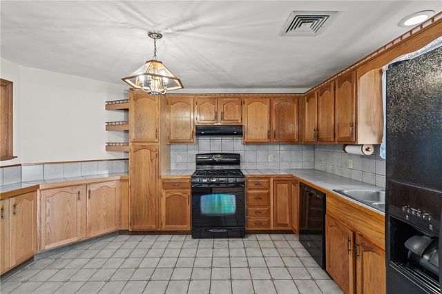 190 Curran Road, Cumberland, RI 02864