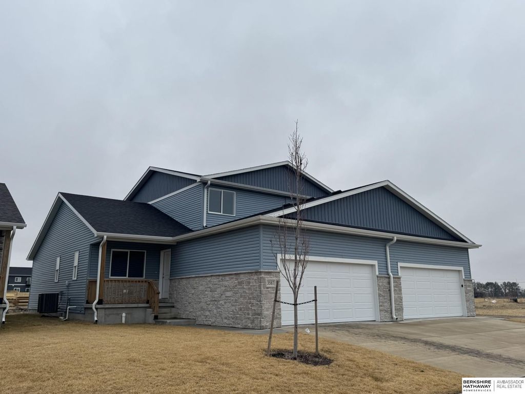 3593 Little Bluestem Road, Fremont, NE 68025