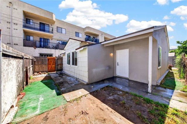 13717 Yukon Avenue 2, Hawthorne, CA 90250