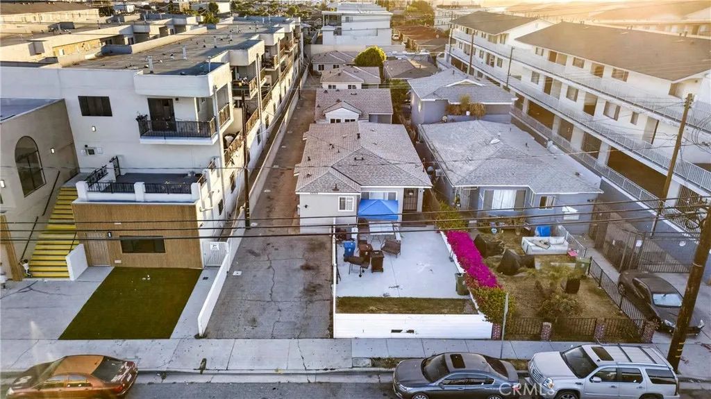 13717 Yukon Avenue 2, Hawthorne, CA 90250