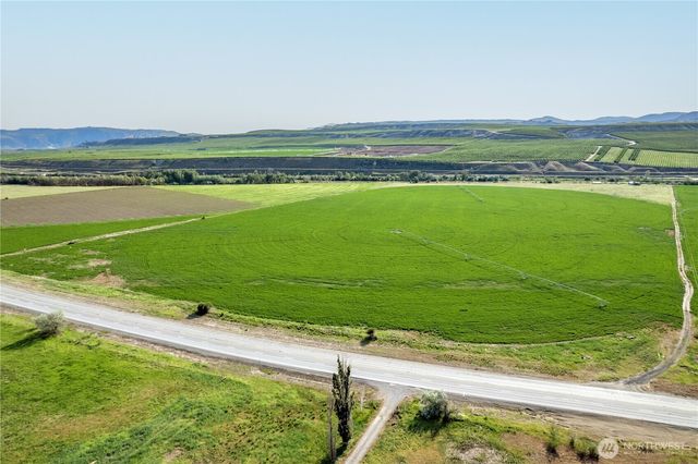 27061 Highway 97, Okanogan, WA 98840