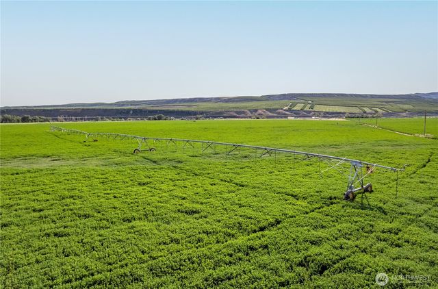 27061 Highway 97, Okanogan, WA 98840