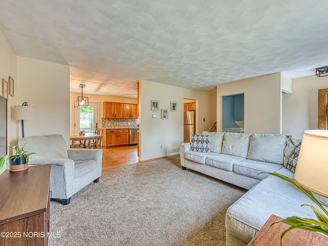 251 Mallard Road, Perrysburg, OH 43551