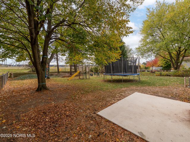 251 Mallard Road, Perrysburg, OH 43551