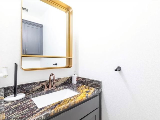 126 Egret Circle, East Tawakoni, TX 75472