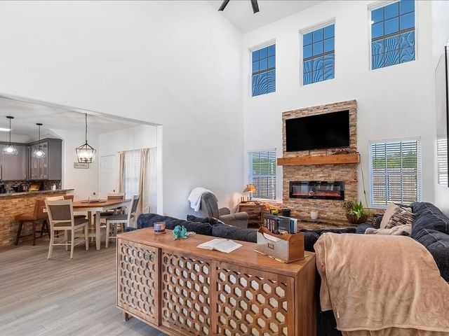 126 Egret Circle, East Tawakoni, TX 75472