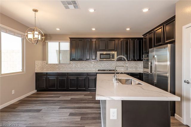 747 Foreign Reef Way, Las Vegas, NV 89138