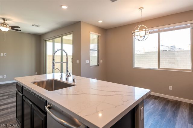 747 Foreign Reef Way, Las Vegas, NV 89138