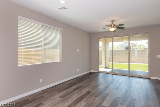 747 Foreign Reef Way, Las Vegas, NV 89138