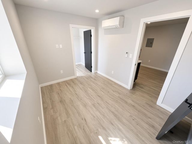 27 Academy Street 1, Poughkeepsie, NY 12601