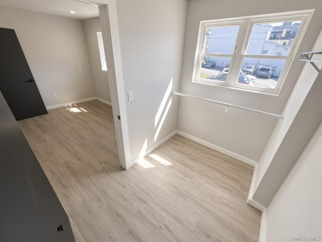 27 Academy Street 1, Poughkeepsie, NY 12601