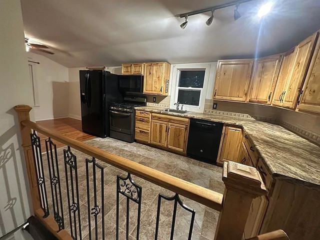 420 N High Street, Galena, IL 61036