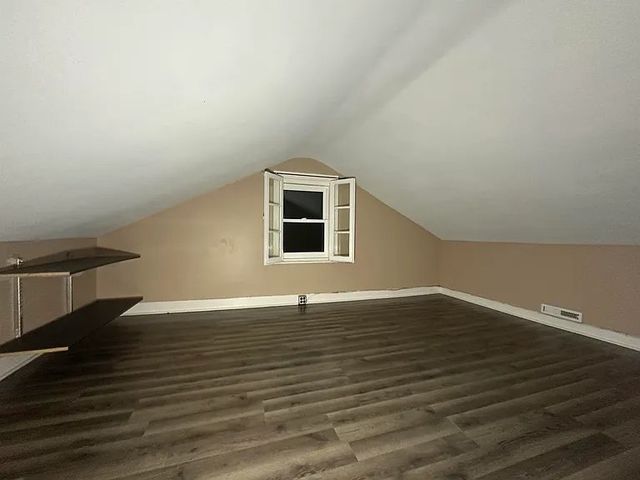 420 N High Street, Galena, IL 61036