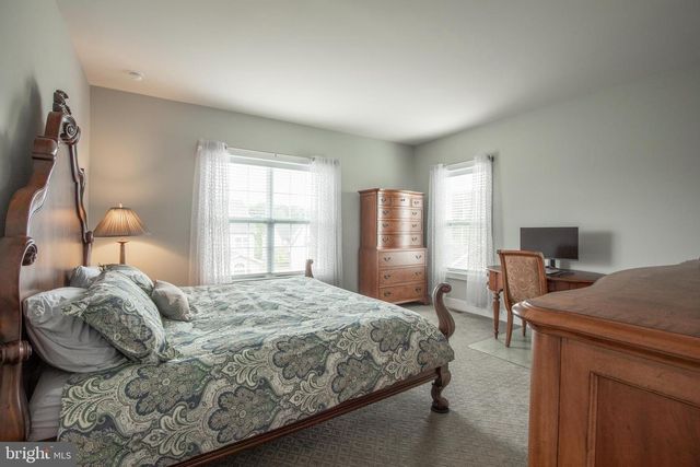 4853 INDIGO DR, Doylestown, PA 18902