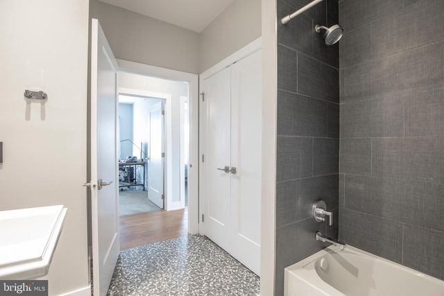4853 INDIGO DR, Doylestown, PA 18902
