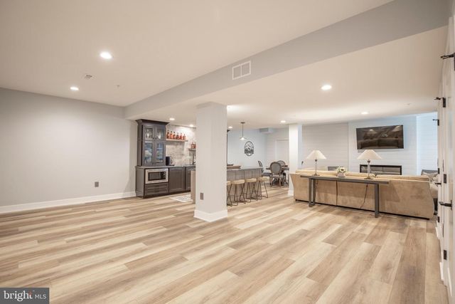 4853 INDIGO DR, Doylestown, PA 18902