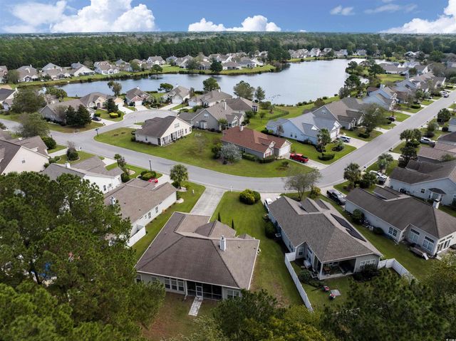 185 Carriage Lake Dr., Little River, SC 29566