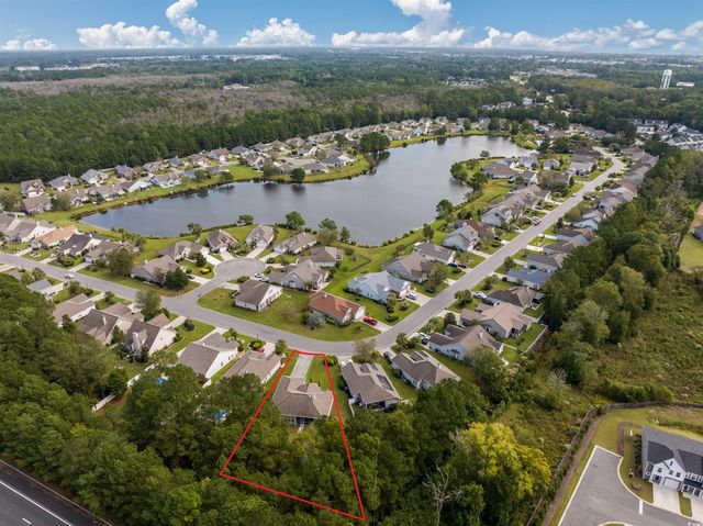 185 Carriage Lake Dr., Little River, SC 29566