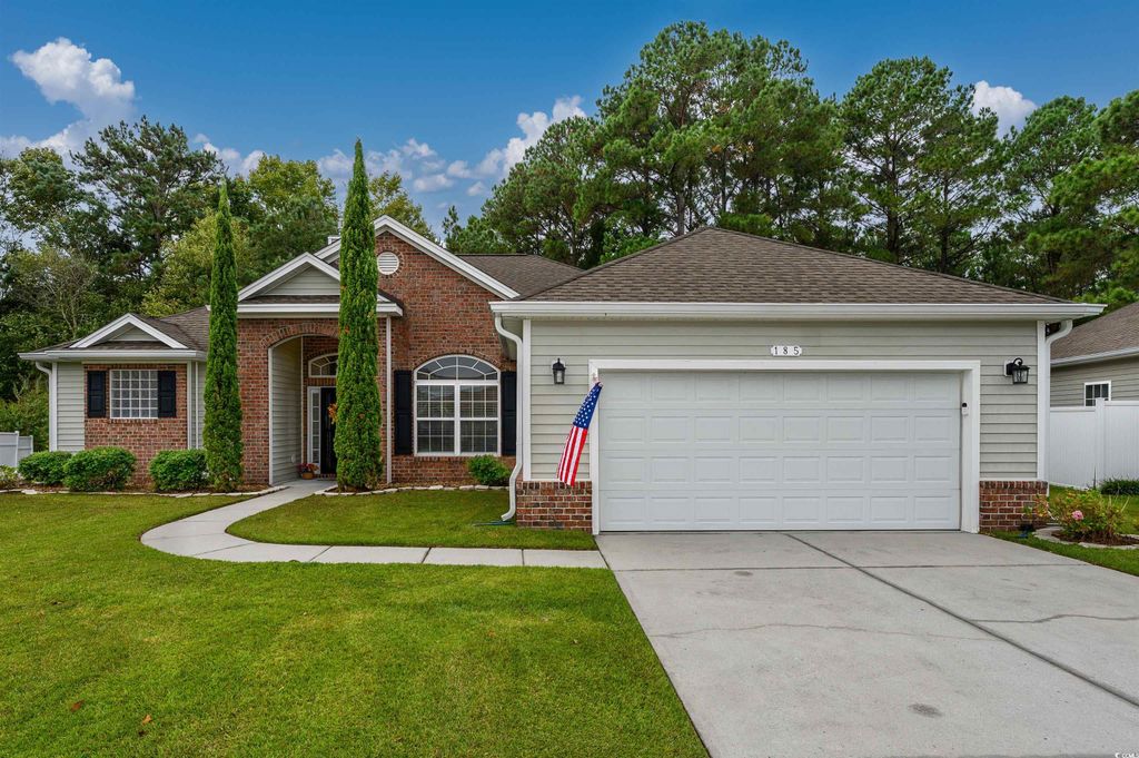 185 Carriage Lake Dr., Little River, SC 29566