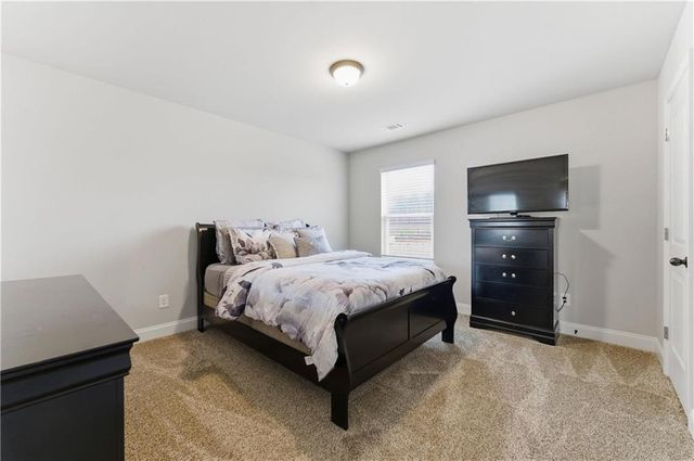 3738 Southfield Court, Loganville, GA 30052