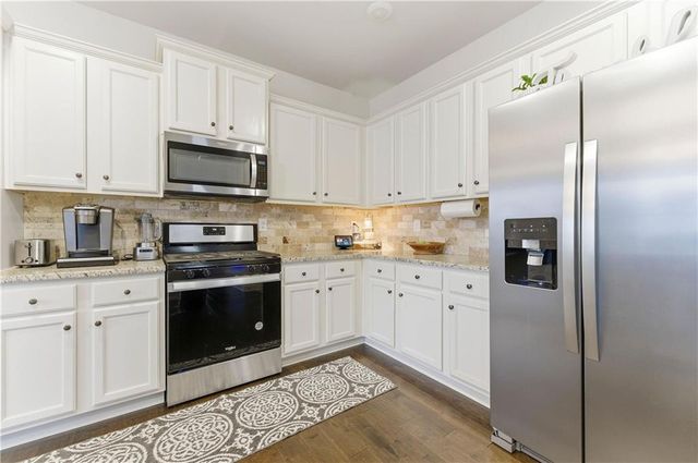 3738 Southfield Court, Loganville, GA 30052