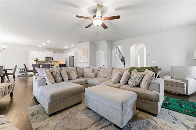 3738 Southfield Court, Loganville, GA 30052