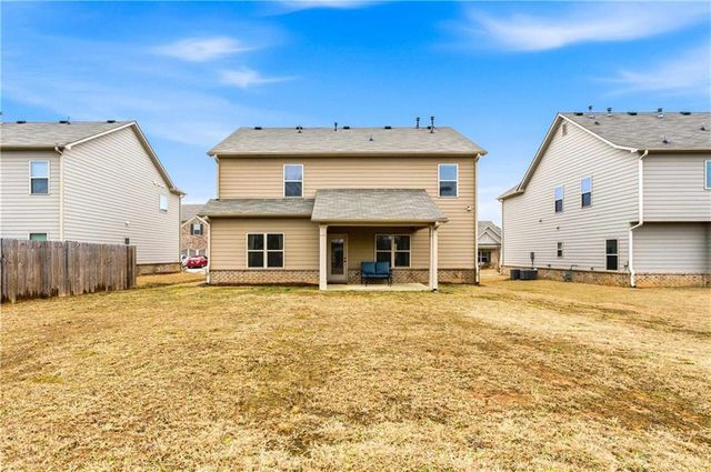 3738 Southfield Court, Loganville, GA 30052