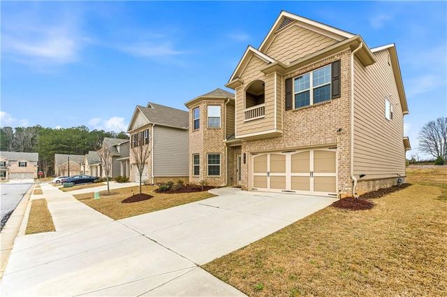 3738 Southfield Court, Loganville, GA 30052