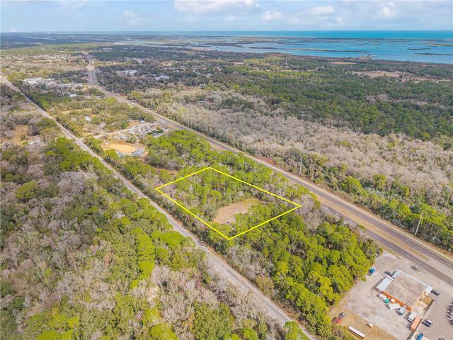 370 S US HIGHWAY 1, Oak Hill, FL 32759