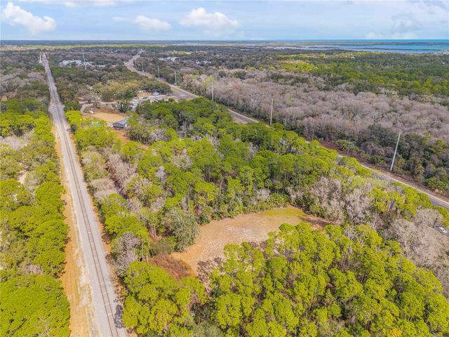 370 S US HIGHWAY 1, Oak Hill, FL 32759
