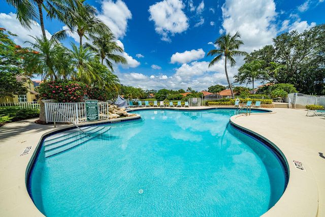 5122 ELPINE Way, Riviera Beach, FL 33418