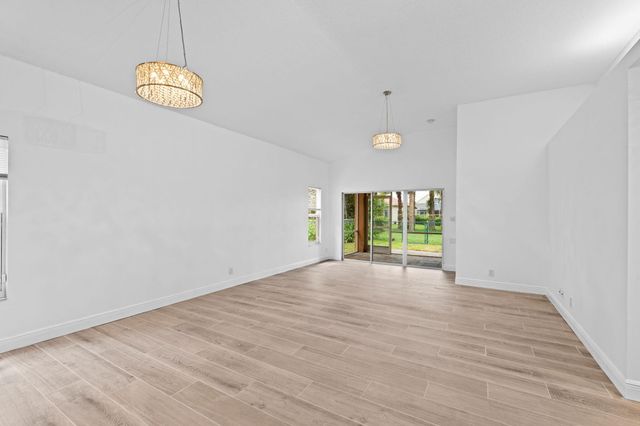 5122 ELPINE Way, Riviera Beach, FL 33418